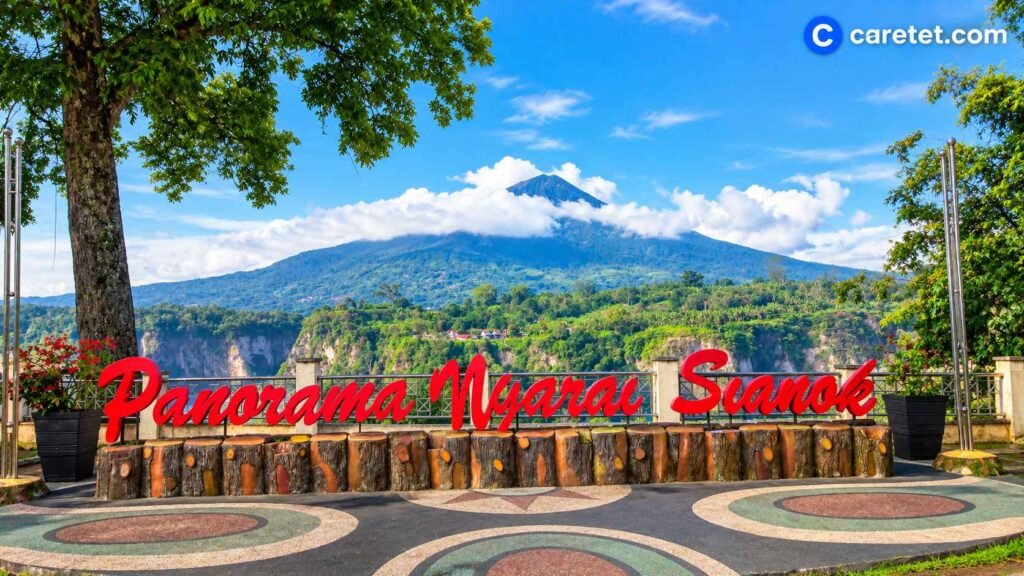 Panorama Ngarai Sianok